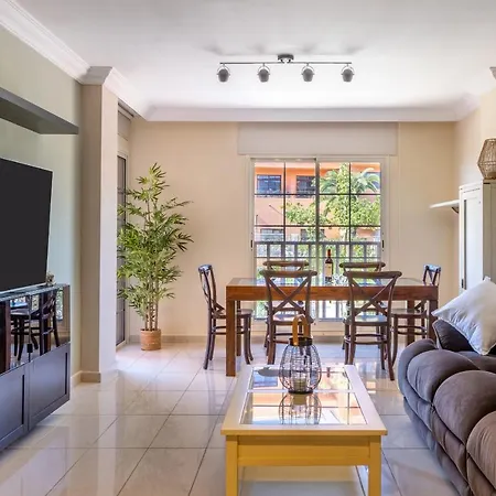 Amazing Sea View Playa Del Duque By Lovetener شقة